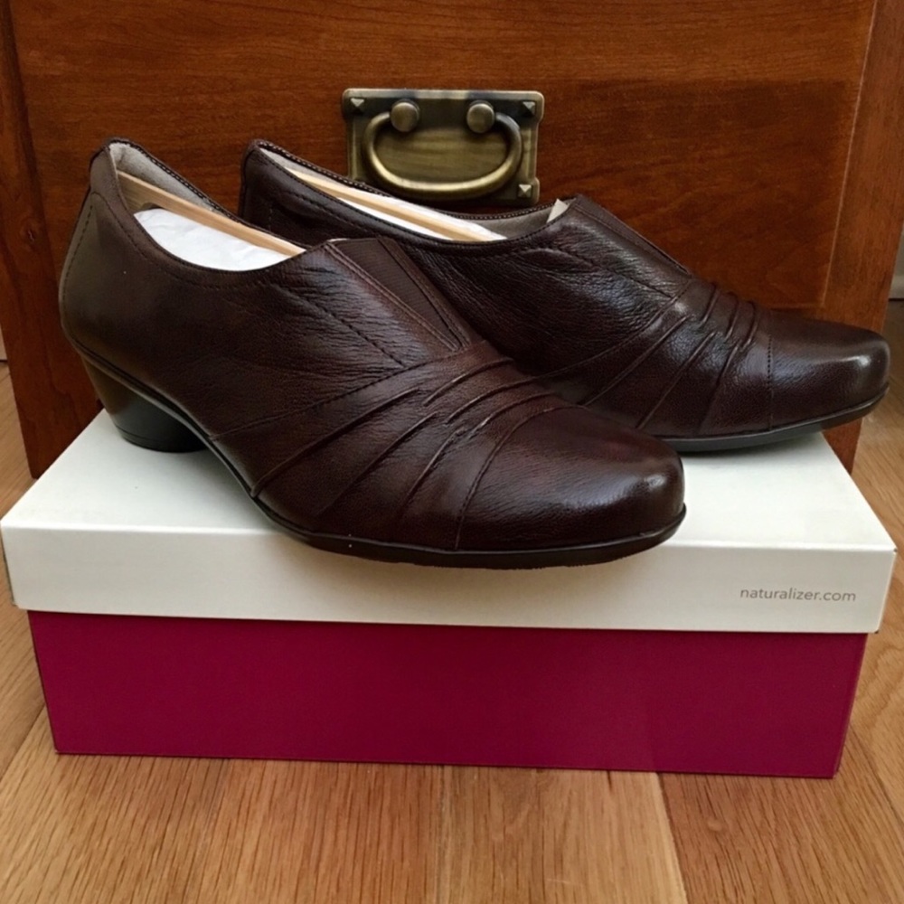 ❗️Moving SALE FINAL❗️Naturalizer LeatherAnkleBoots